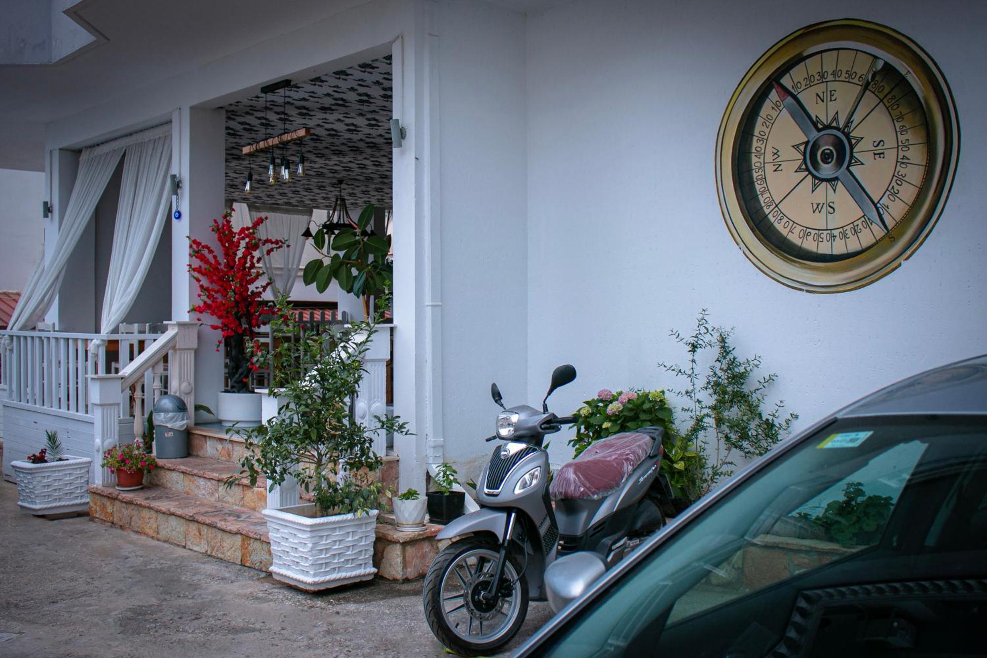 Hotel Fron Sarande Ngoại thất bức ảnh