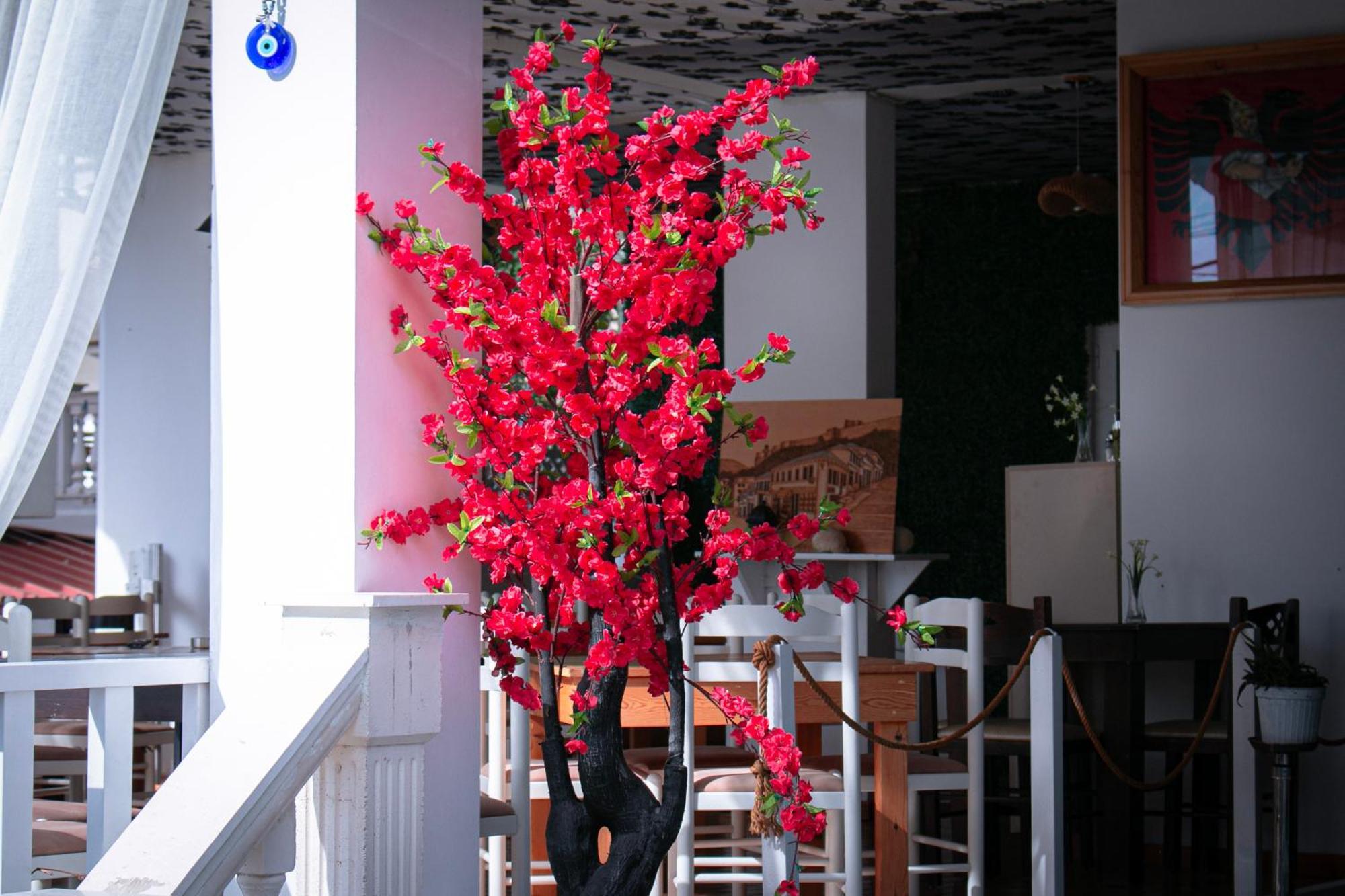 Hotel Fron Sarande Ngoại thất bức ảnh