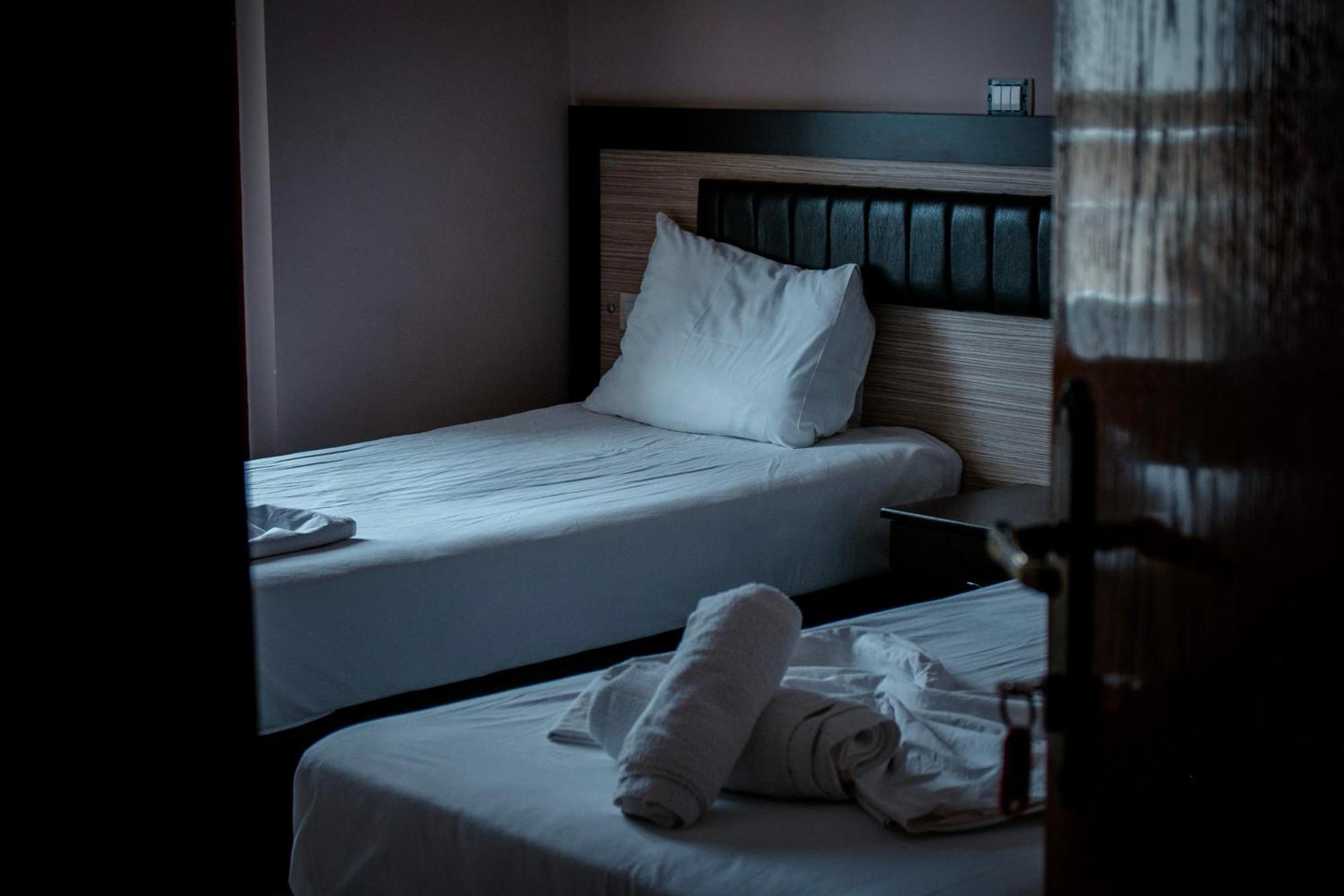 Hotel Fron Sarande Ngoại thất bức ảnh